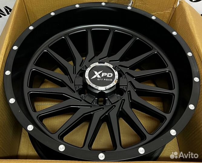 Диски на Cadillac Escalade Кадиллак Эскалейд R20