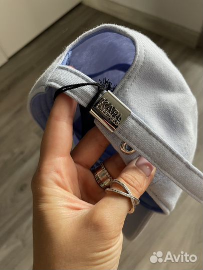 Karl lagerfeld бейсболка