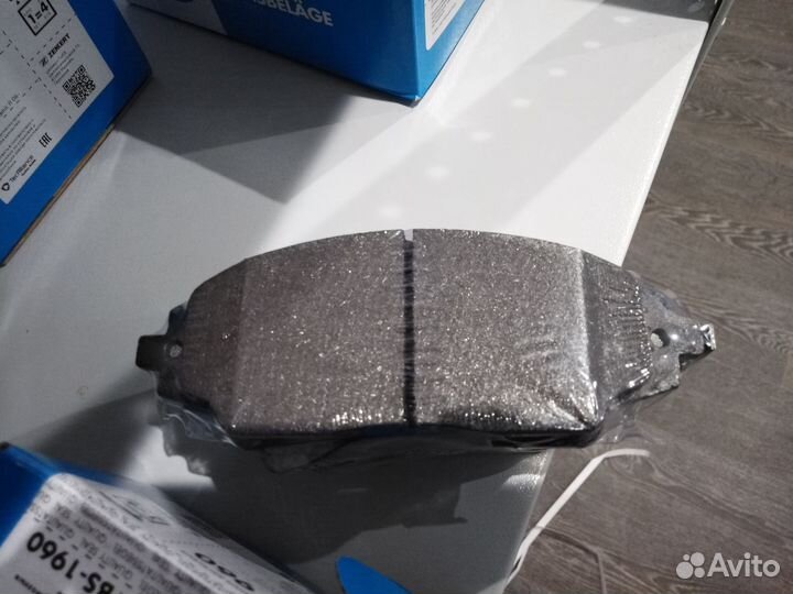 Шевроле Авео Т300 колодки тормозные передние