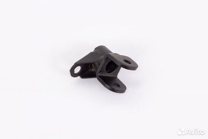 Кронштейн подножки правой pitbike Avantis 125-190c