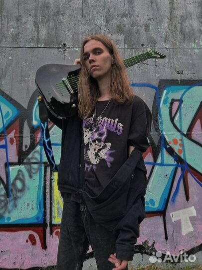 Преподаватель по гитаре/Барабанам/бас гитаре/вокал