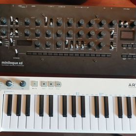 Arturia Keystep 32; Korg Minilogue XD Module