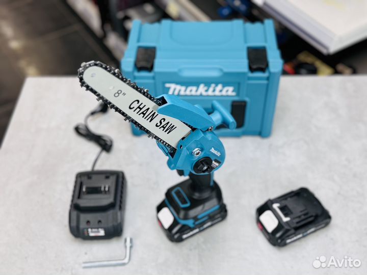 Мини пила цепная Бесщеточна Makita 8 дюймов