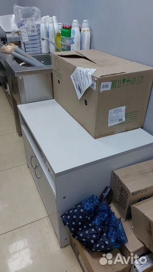 Мебель, стол, шкафы, тумба