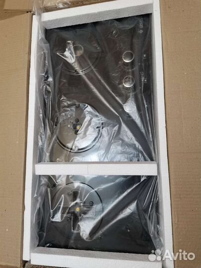 Газовая варочная панель 3 конфорки