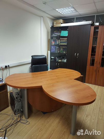 Компьютерный стол руководителя бу