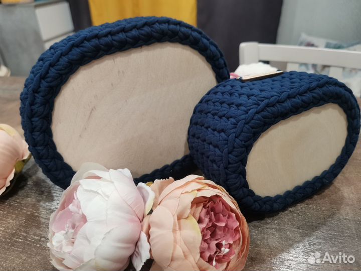 Набор вязаных корзинок 2 шт