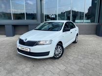 Skoda Rapid 1.6 AT, 2016, 238 500 км, с пробегом, цена 899 000 руб.