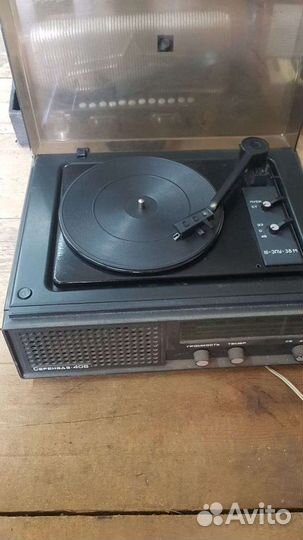 Проигрыватель винила СССР