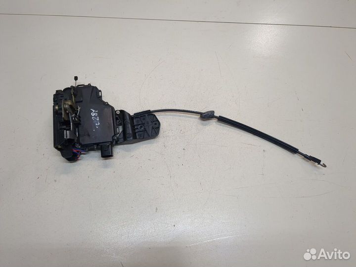 Замок двери Volkswagen Passat 5, 2001