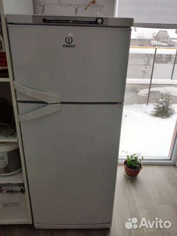 Холодильник на запчасти/не холодит