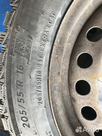 Michelin X-Ice North 4 205/55 R16 94T