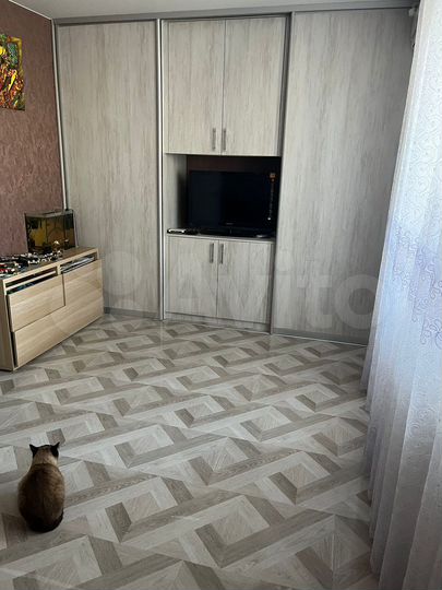 2-к. квартира, 50 м², 3/5 эт.