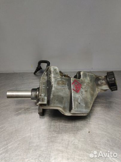 Главный тормозной цилиндр Ford Fusion JU fyja