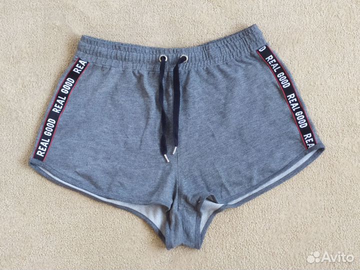 Шорты женские