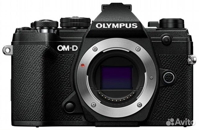 Olympus om d e m5 mark iii + 2 объектива