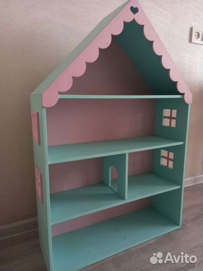 Большой кукольный домик