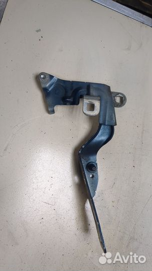 Петля капота правая Renault Captur 2017