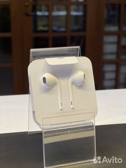 Наушники EarPods Lightning (Оригинал)