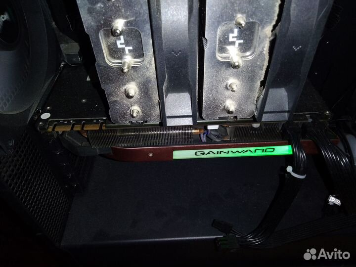 Видеокарта Gainward GeForce GTX1080 Phoenix Editio