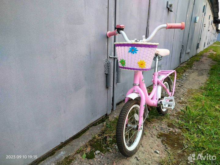 Детский велосипед для девочки
