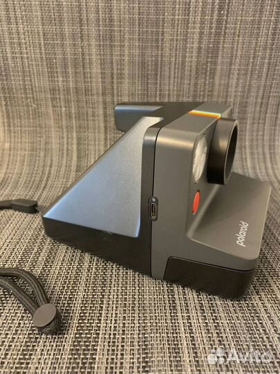 Камера Polaroid Now 2