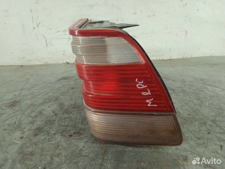 Фонарь задний правый Mercedes Benz S-Class W140