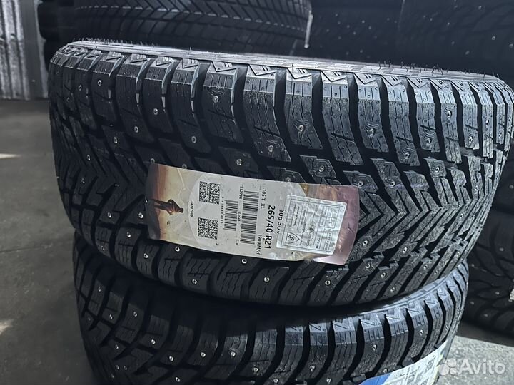 Nokian Tyres Hakkapeliitta 10p SUV 265/40 R21 и 295/35 R21 107T