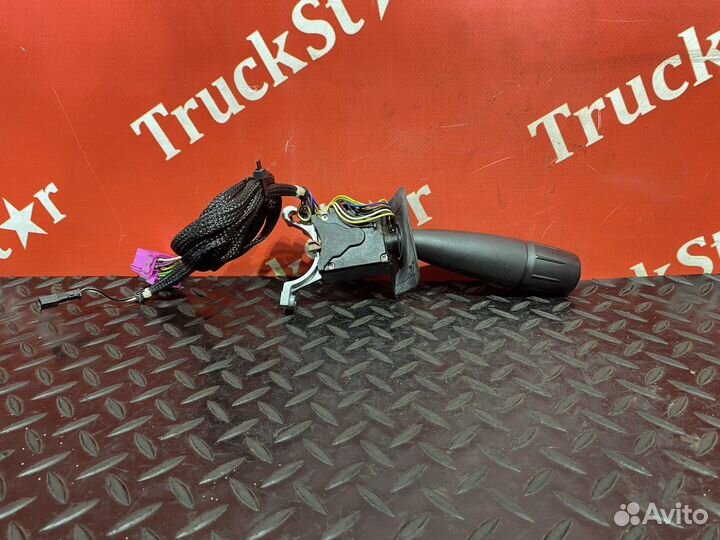 Переключатель поворотов подрулевой