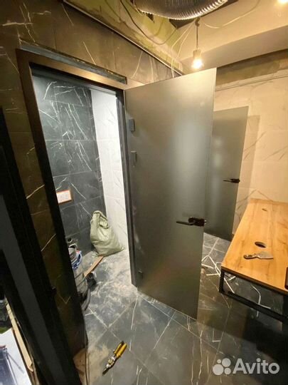 Стеклянная дверь по Вашему проекту