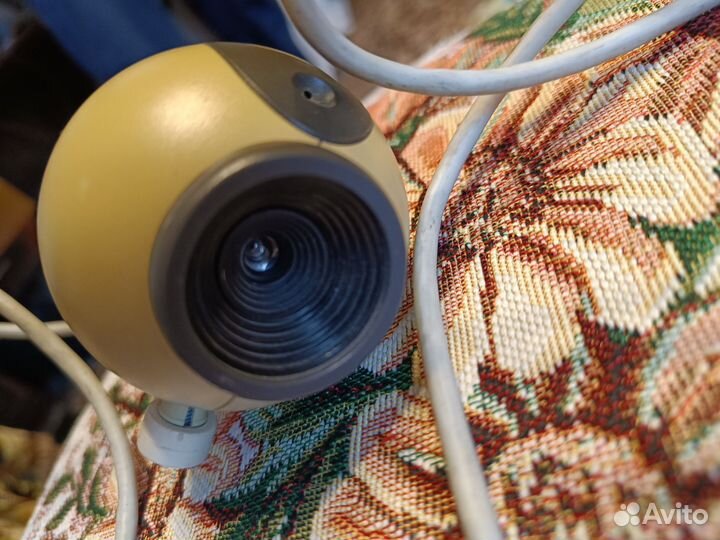 Веб камера Logitech v-uas14