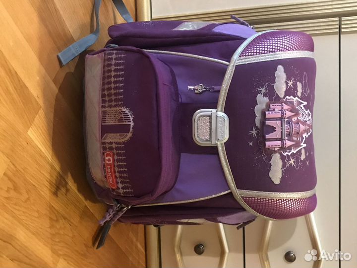 Школьный рюкзак