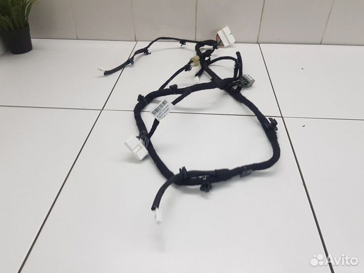 Электропроводка салонная под потолком