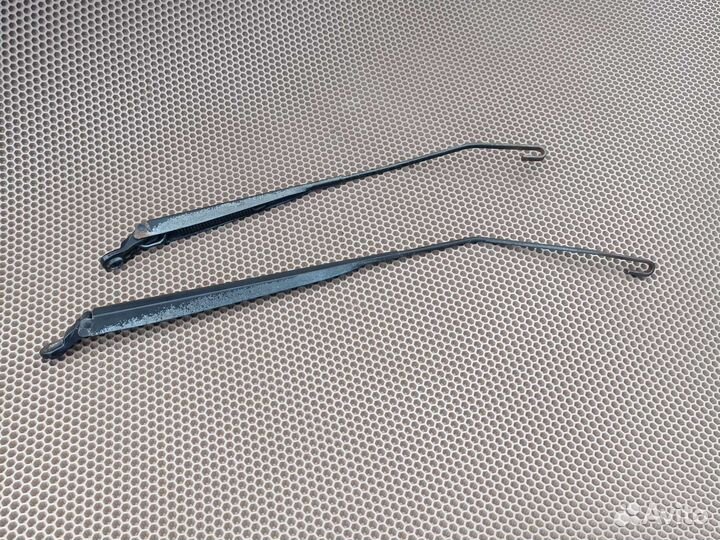Пара поводков Citroen с3 2004
