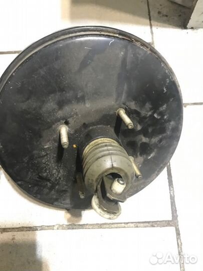 Вакуумный усилитель тормозов Ford Focus MK1 2002