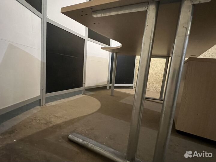 Угловой компьютерный стол с тумбой 160 х 120