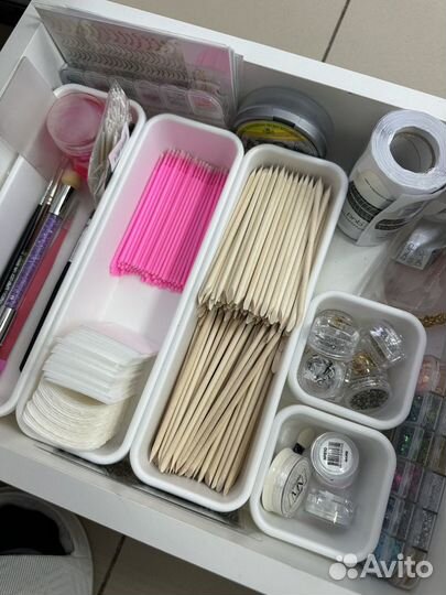 Материалы для маникюра, гель-лаки