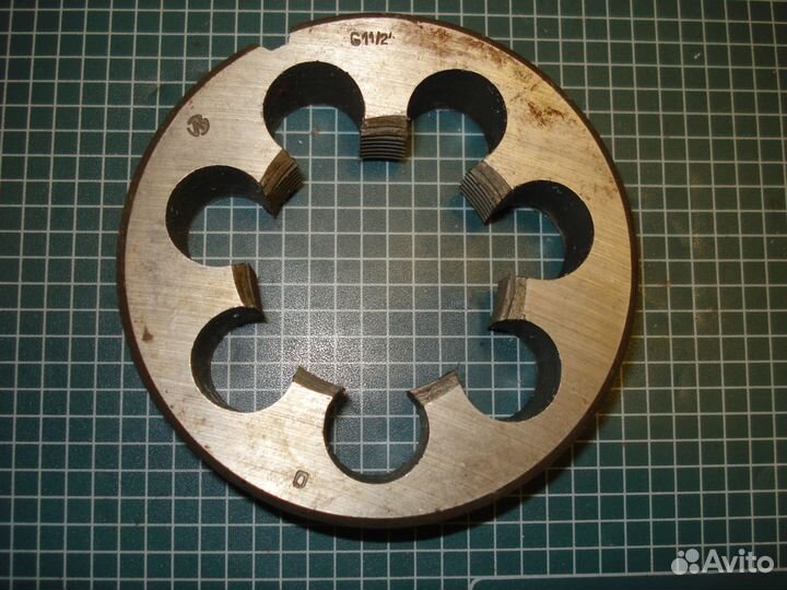 Метчики СССР гаечные М 8,свёрла,плашки