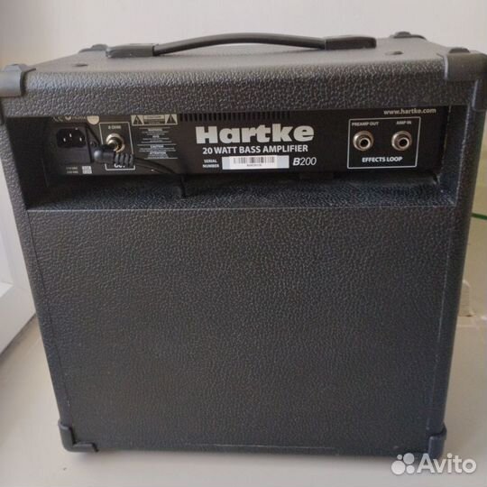 Басовый комбик Hartke B200 (USA), 20 вт