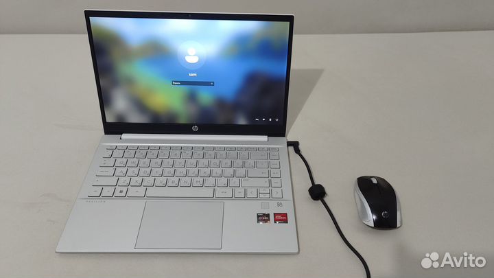 Ноутбук HP pavilion 14-ec0015ur