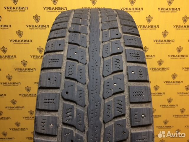 Dunlop SP Winter Ice 01 215/60 R17