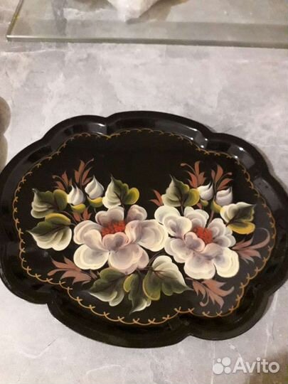 Подносы жостово