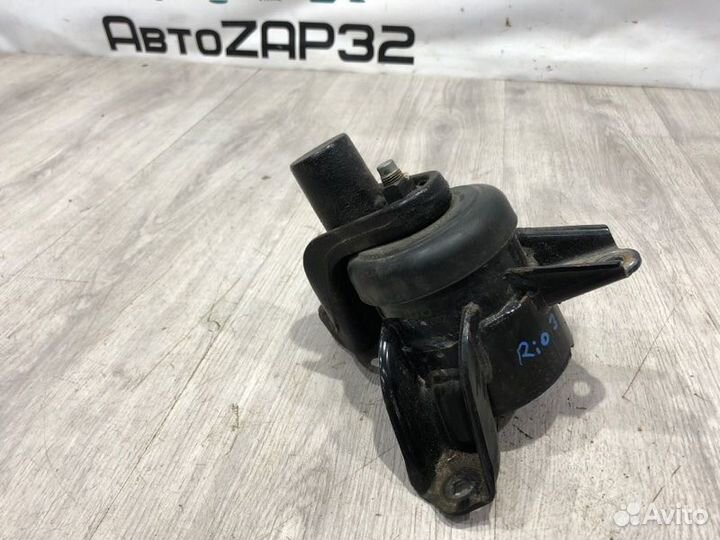 Опора двигателя передняя правая Kia Rio 3 G4FA