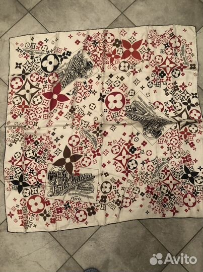 Платок шаль Etro Louis Vuitton Salvatore Ferragamo