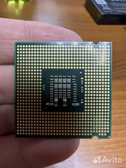 Intel Celeron E3400 Процессор
