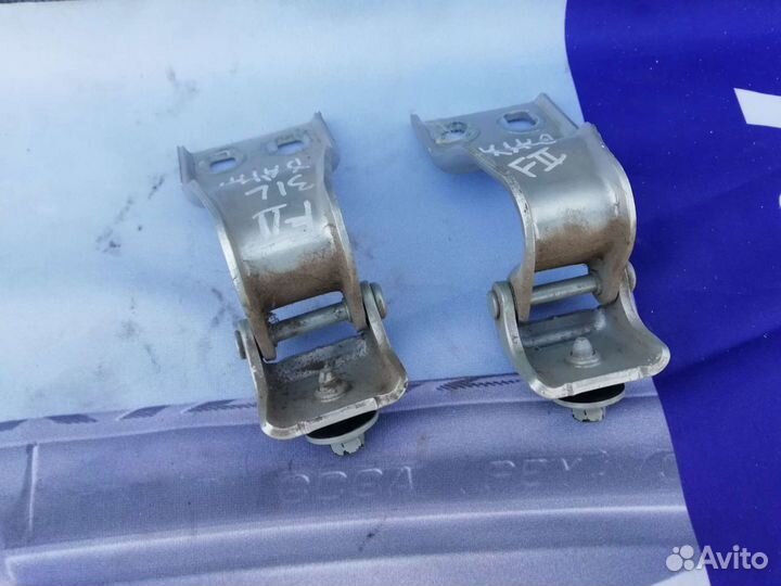 Петли багажника Хетчбэк Ford Focus ll