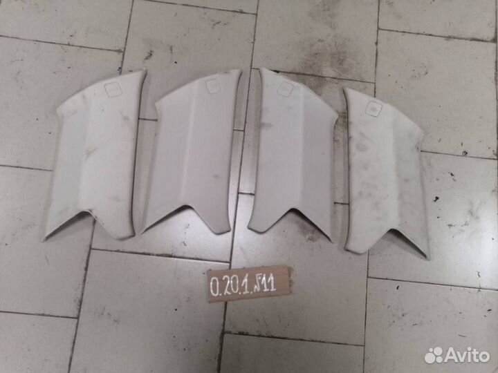 Обшивка стойки багажника задняя Land Rover sport 2