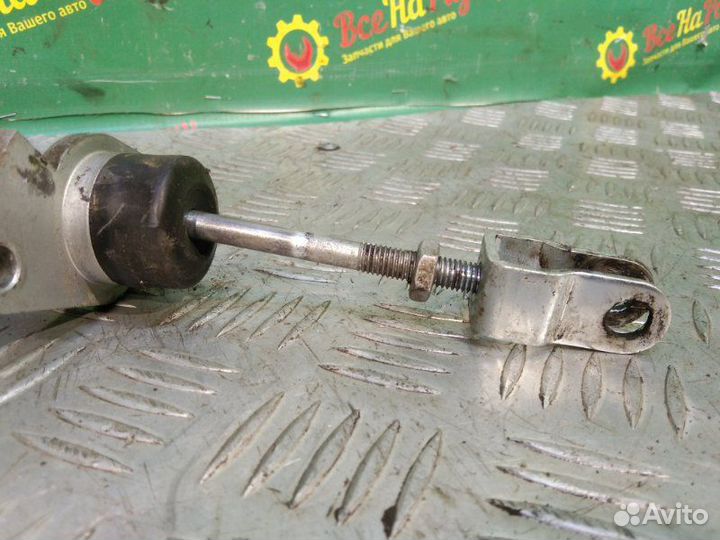 Главный цилиндр сцепления Chevrolet Lacetti седан