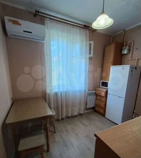 2-к. квартира, 40 м², 2/3 эт.