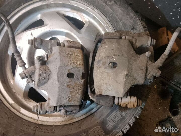 Toyota carina разбор